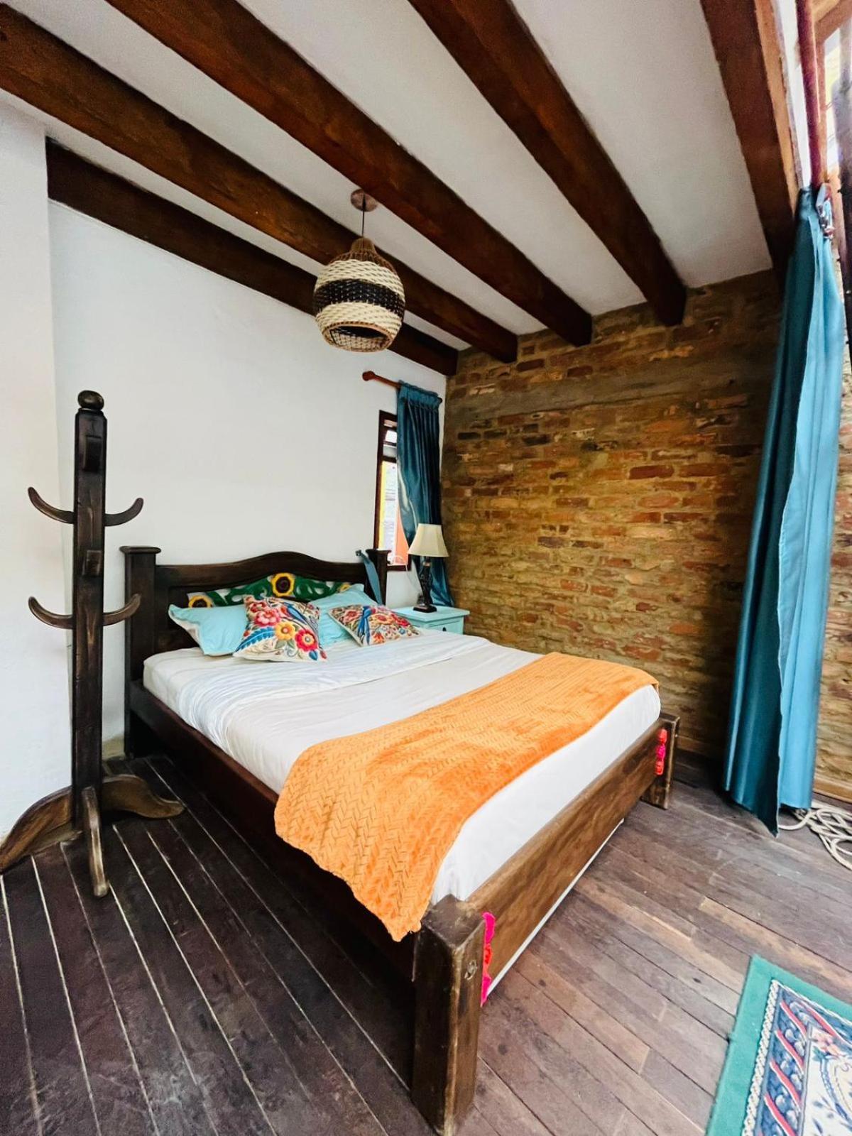 Usaquen Station Hostel